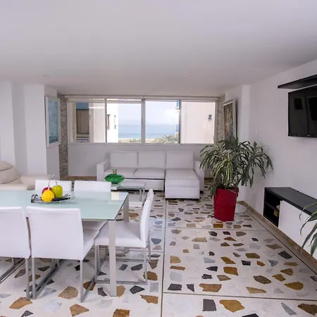 Excelentes Frente Al Mar Apartment